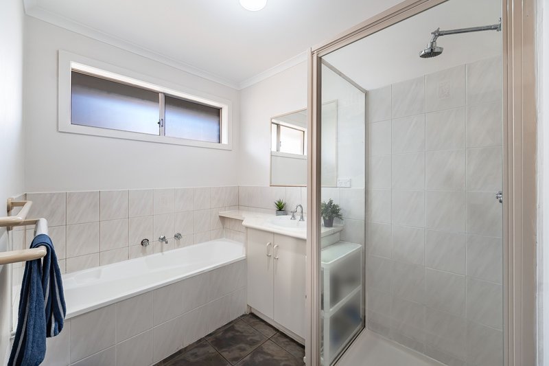 Photo - 146 Lightwood Crescent, Meadow Heights VIC 3048 - Image 16
