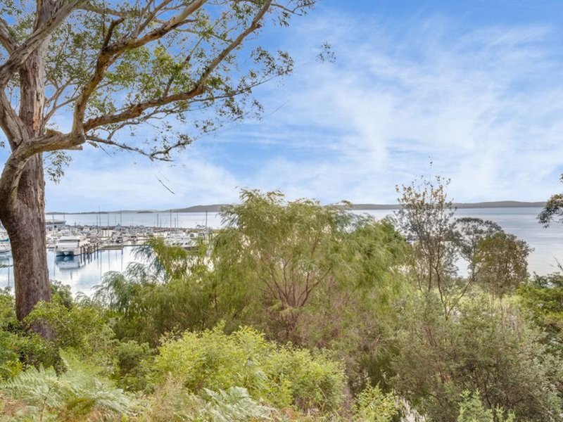 Photo - 1/46 Magnus Street, Nelson Bay NSW 2315 - Image 14