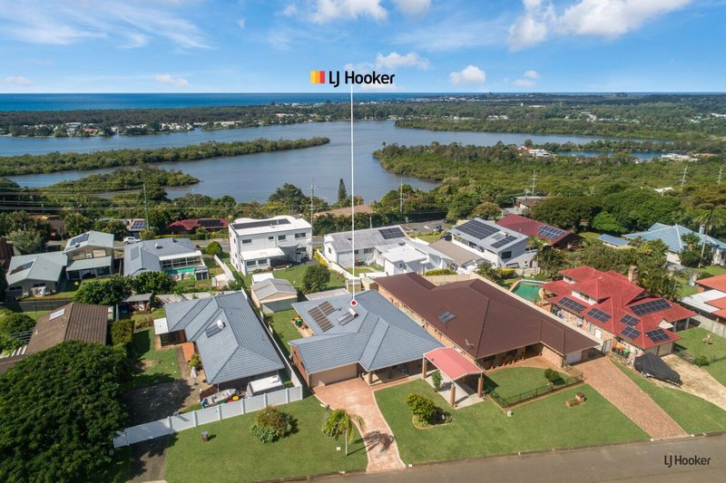 146 Pioneer Parade, Banora Point NSW 2486