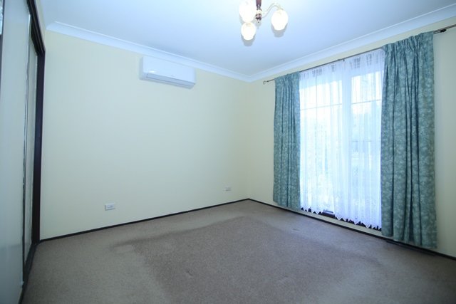 Photo - 146 Rausch Street, Toongabbie NSW 2146 - Image 4