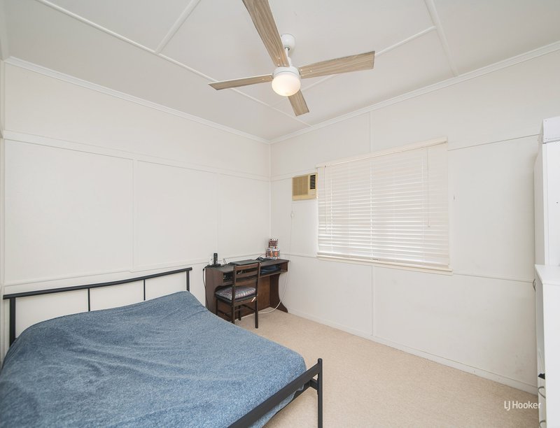 Photo - 146 Richardson Road, Park Avenue QLD 4701 - Image 7