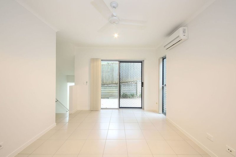 Photo - 1/46 Warringah Street, Everton Park QLD 4053 - Image 3