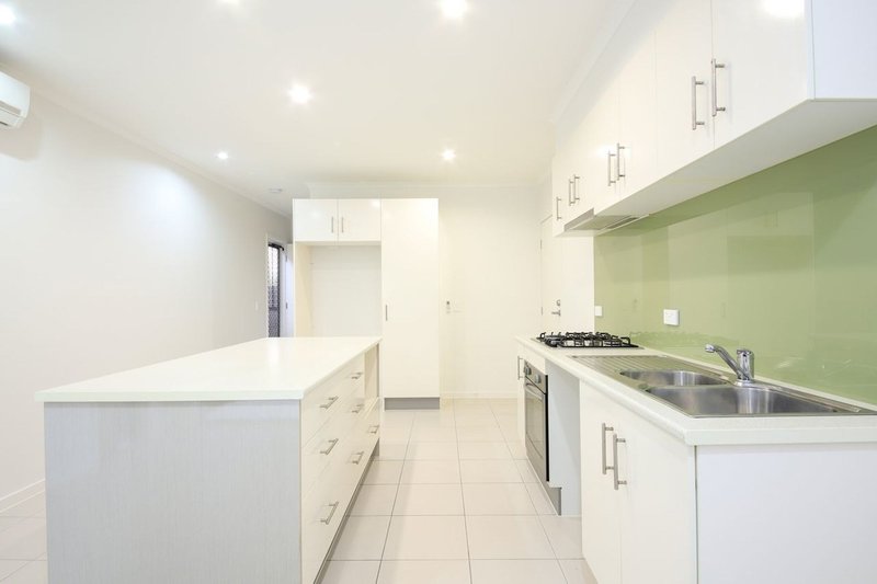 Photo - 1/46 Warringah Street, Everton Park QLD 4053 - Image 11