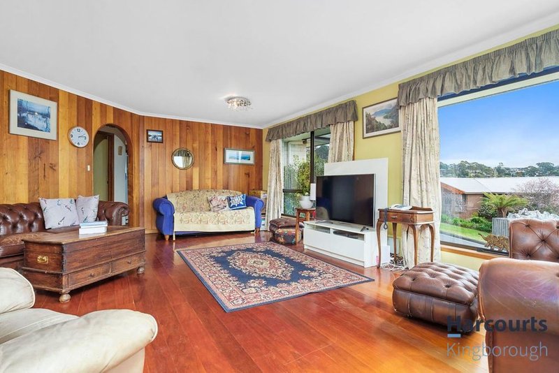 Photo - 146 Wells Parade, Blackmans Bay TAS 7052 - Image 6