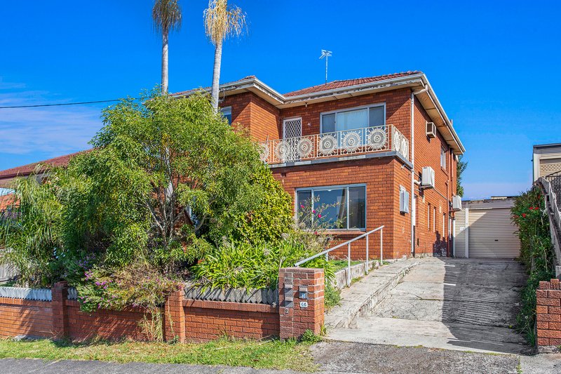 1/46 Weringa Avenue, Lake Heights NSW 2502