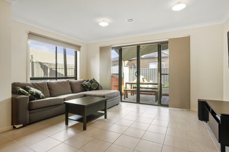 Photo - 1/463 Mcgrath Road, Wyndham Vale VIC 3024 - Image 4