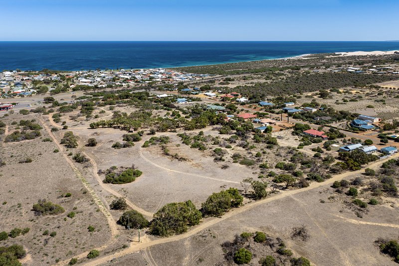 Photo - 1464 North West Coastal Highway, Glenfield WA 6532 - Image 14