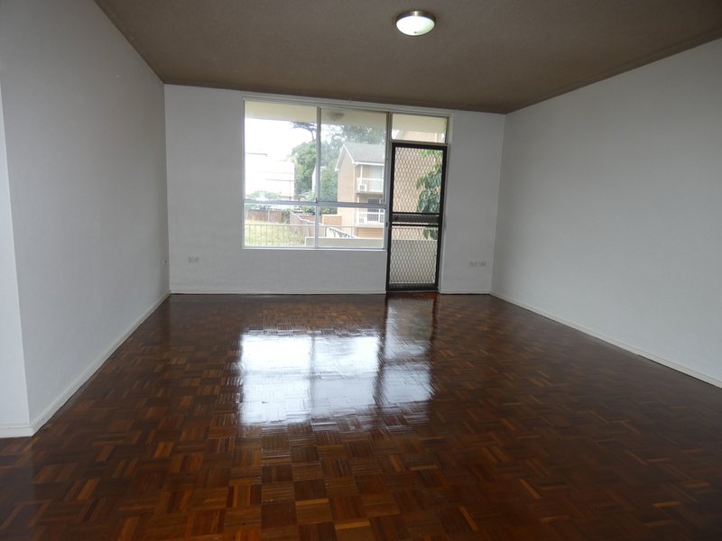 Photo - 14/7-9 Loftus Street, Ashfield NSW 2131 - Image 4