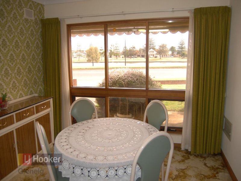 Photo - 1/47 Adelphi Crescent, Glenelg North SA 5045 - Image 9