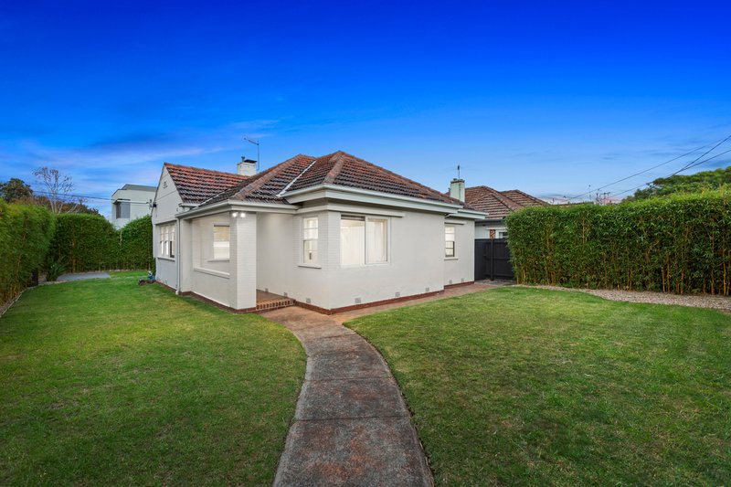 Photo - 147 Balcombe Road, Mentone VIC 3194 - Image 15