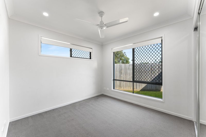 Photo - 1/47 Biron Street, Yarrabilba QLD 4207 - Image 10