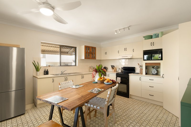 Photo - 1/47 Collins Street, Clayfield QLD 4011 - Image 4