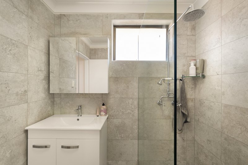 Photo - 1/47 Collins Street, Clayfield QLD 4011 - Image 11