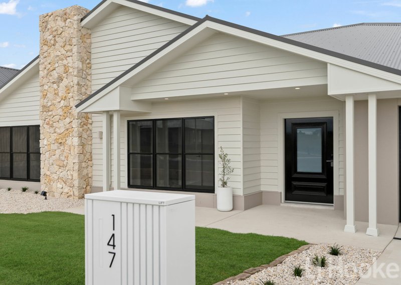 Photo - 147 Graham Drive, Kelso NSW 2795 - Image 2