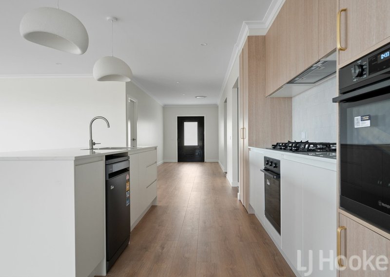Photo - 147 Graham Drive, Kelso NSW 2795 - Image 4