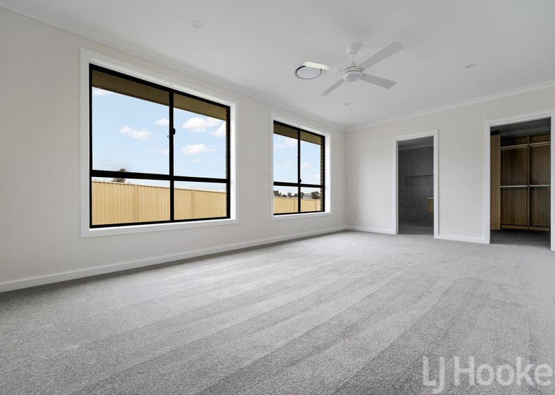 Photo - 147 Graham Drive, Kelso NSW 2795 - Image 8