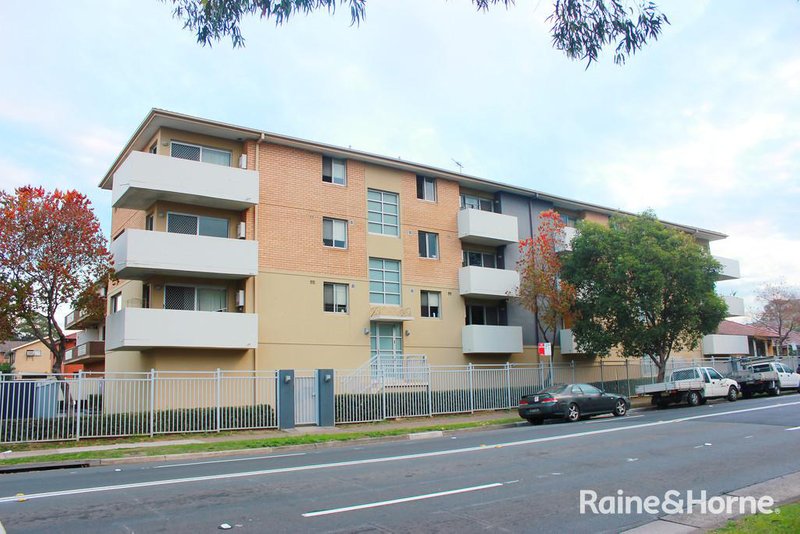 Photo - 1/47 Hill Street, Cabramatta NSW 2166 - Image 1