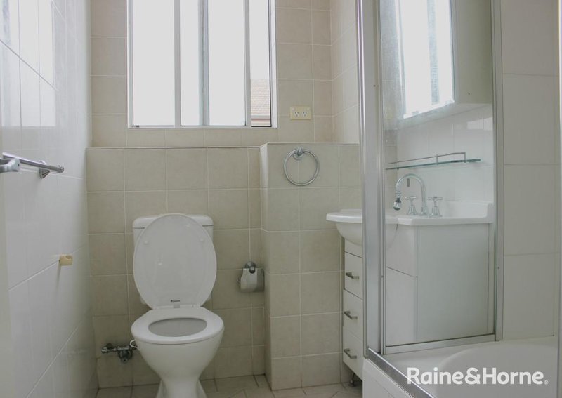 Photo - 1/47 Hill Street, Cabramatta NSW 2166 - Image 6