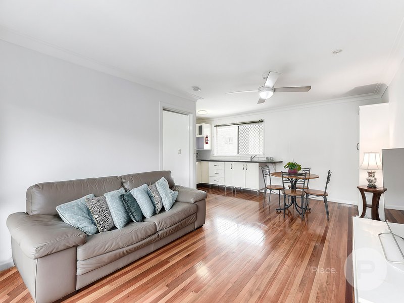 Photo - 1/47 Lothian Street, Annerley QLD 4103 - Image 3