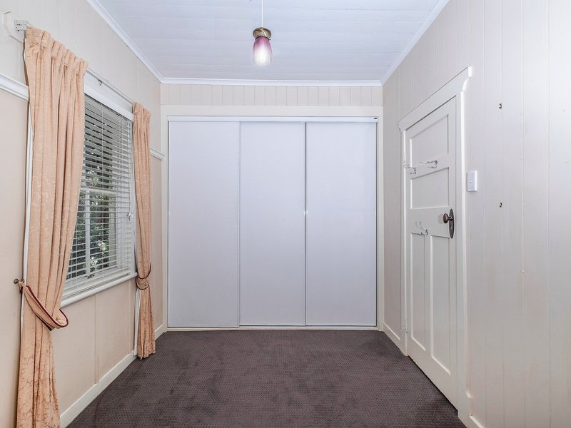 Photo - 147 Mary Street, East Toowoomba QLD 4350 - Image 3