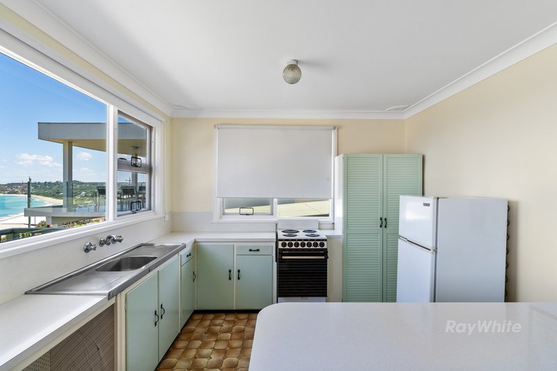 Photo - 147 Mitchell Parade, Mollymook Beach NSW 2539 - Image 10