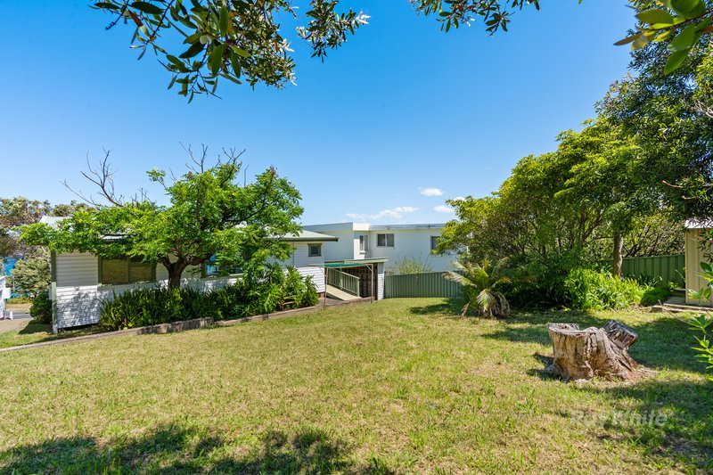 Photo - 147 Mitchell Parade, Mollymook Beach NSW 2539 - Image 18