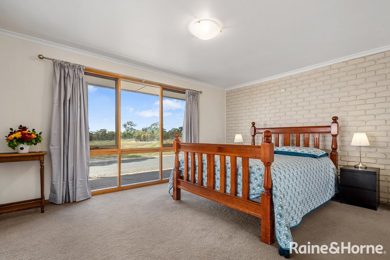 Photo - 147 Racecourse Road, Redesdale VIC 3444 - Image 8