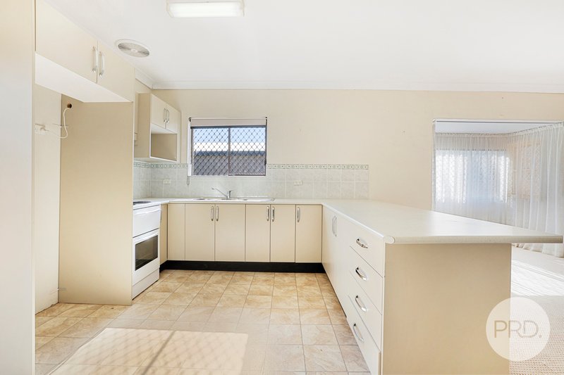 Photo - 1/47 Rawson Avenue, Tamworth NSW 2340 - Image 6