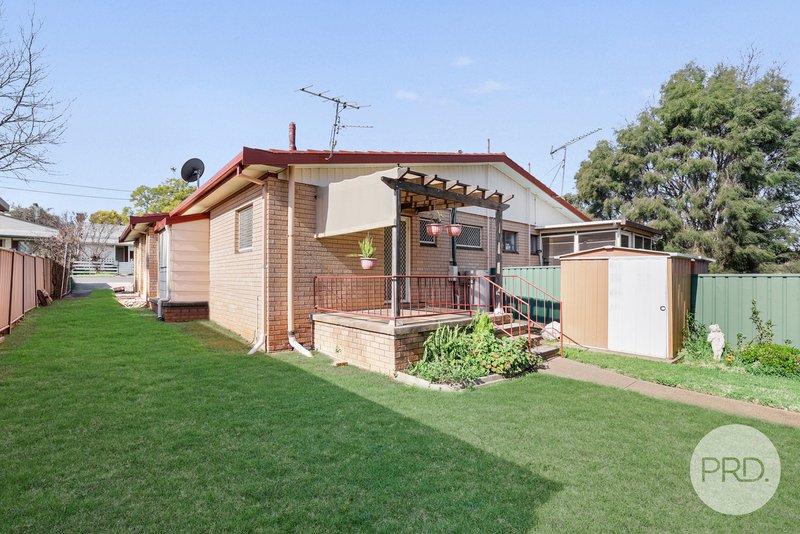 Photo - 1/47 Rawson Avenue, Tamworth NSW 2340 - Image 13