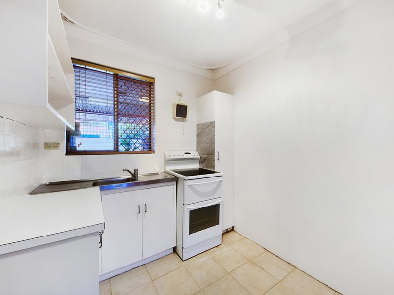 Photo - 1/47 Shakespeare Avenue, Yokine WA 6060 - Image 5