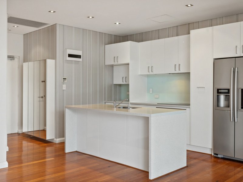 Photo - 1/47 Tully Road, East Perth WA 6004 - Image 3