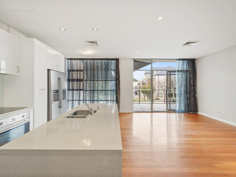 Photo - 1/47 Tully Road, East Perth WA 6004 - Image 23