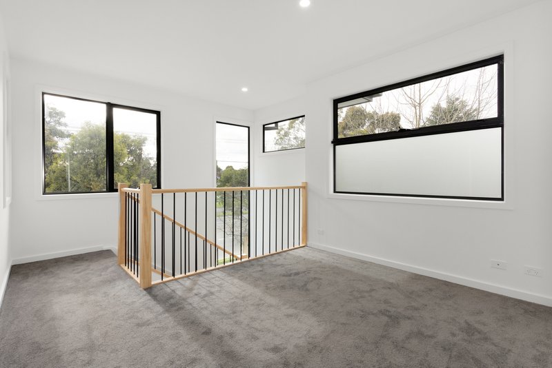 Photo - 1/472 Mountain Highway, Wantirna VIC 3152 - Image 5