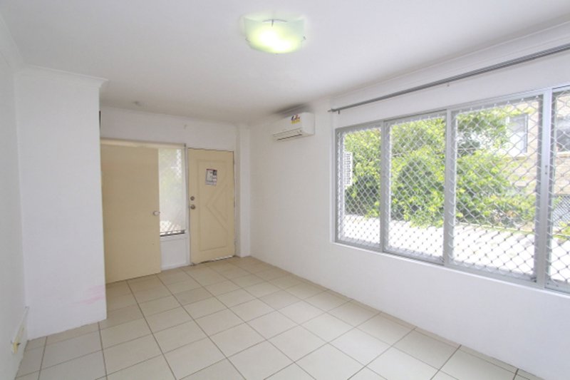 Photo - 14/75 Sir Fred Schonell Drive, St Lucia QLD 4067 - Image 7