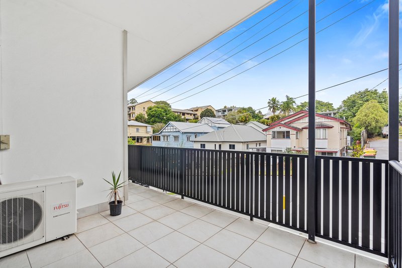 Photo - 14/75 Waverley Street, Annerley QLD 4103 - Image 8