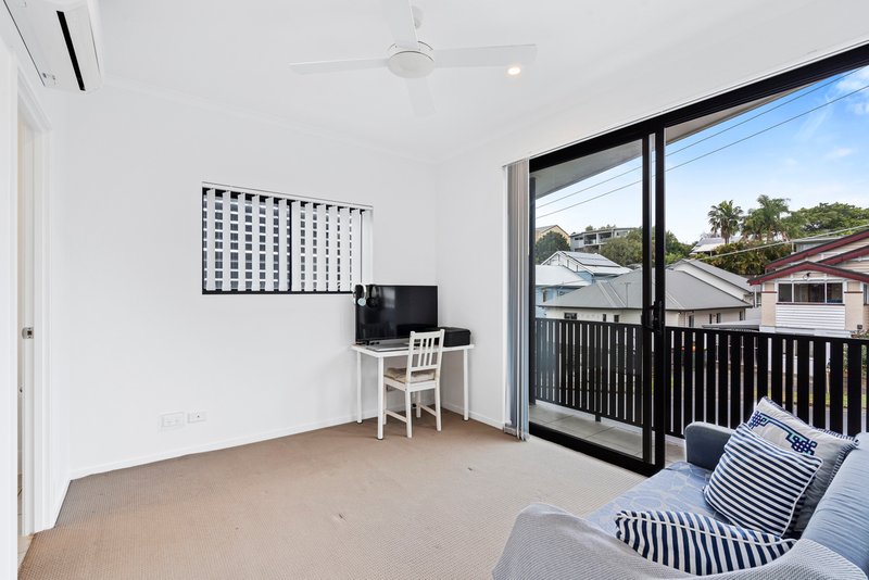 Photo - 14/75 Waverley Street, Annerley QLD 4103 - Image 11