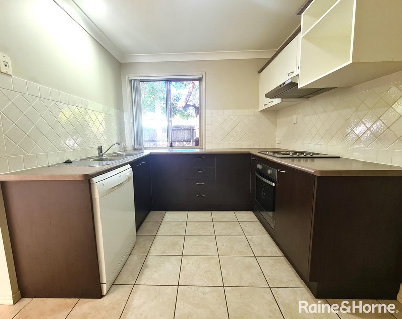 Photo - 14/78 Brookfield Road, Kenmore Hills QLD 4069 - Image 3