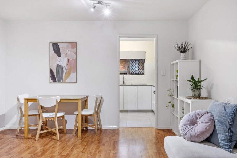 Photo - 14/79 Clydesdale Street, Como WA 6152 - Image 5