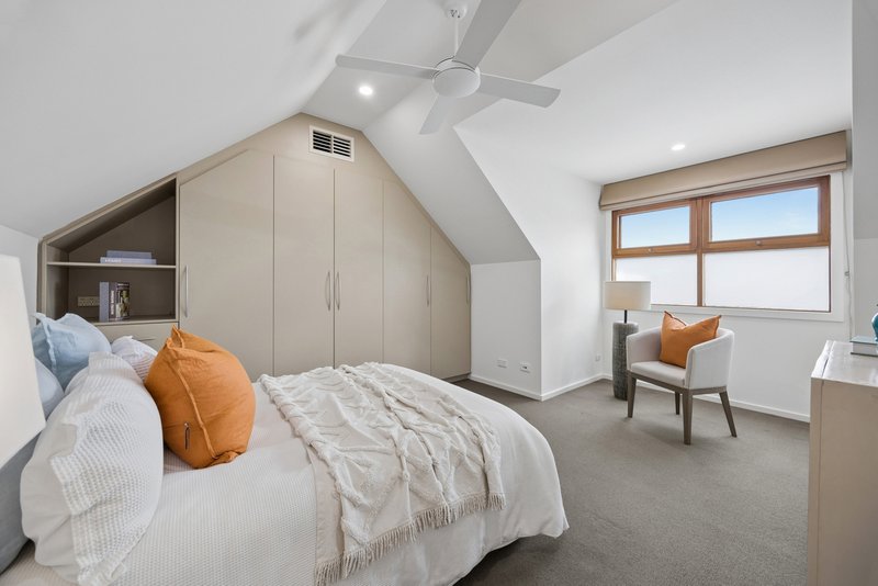 Photo - 147a Ashbrook Ave , Trinity Gardens SA 5068 - Image 19