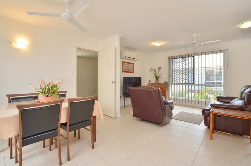 Photo - 1/47a O'Connell Street, Barney Point QLD 4680 - Image 6