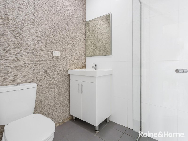 Photo - 14/7F Parkes Street, Harris Park NSW 2150 - Image 5