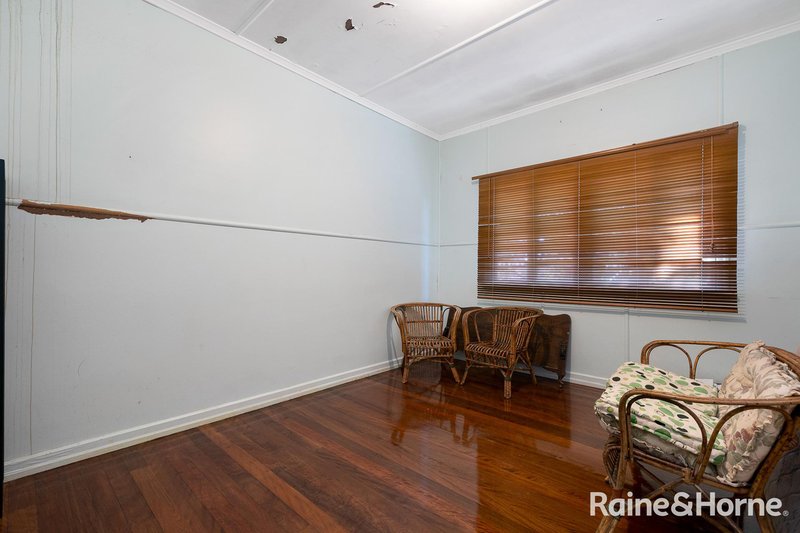 Photo - 148-150 James Street, Redland Bay QLD 4165 - Image 6