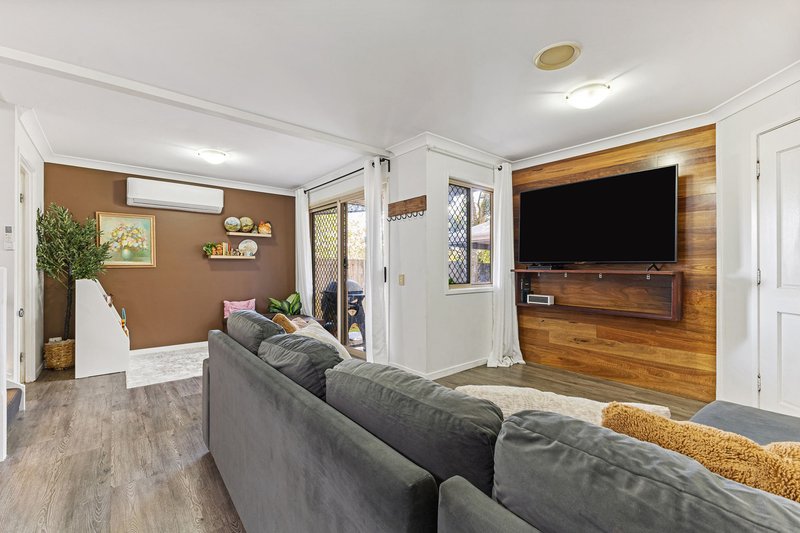 Photo - 1/48-54 Fleet Drive, Kippa-Ring QLD 4021 - Image 7
