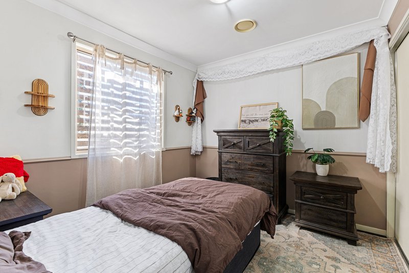 Photo - 1/48-54 Fleet Drive, Kippa-Ring QLD 4021 - Image 11