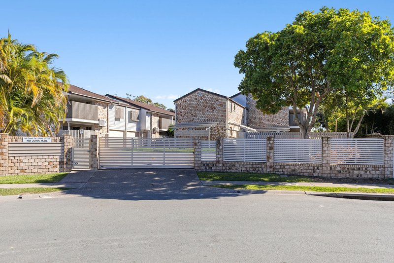Photo - 1/48-54 Fleet Drive, Kippa-Ring QLD 4021 - Image 17