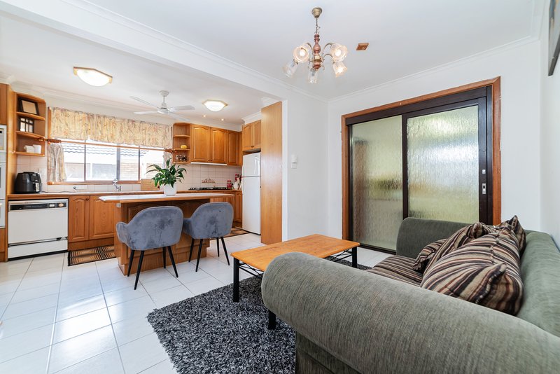 Photo - 148 Anderson Road, Fawkner VIC 3060 - Image 5