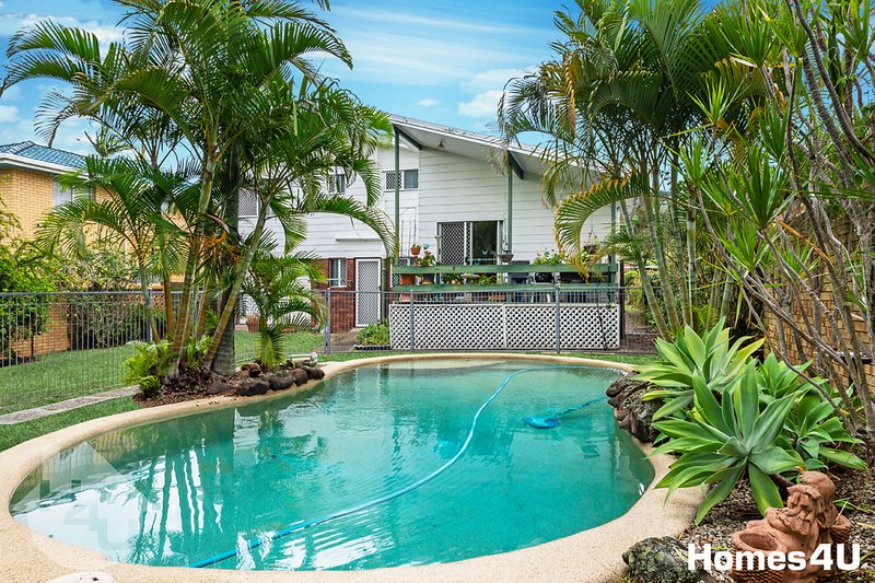 Photo - 148 Anzac Ave , Redcliffe QLD 4020 - Image 2