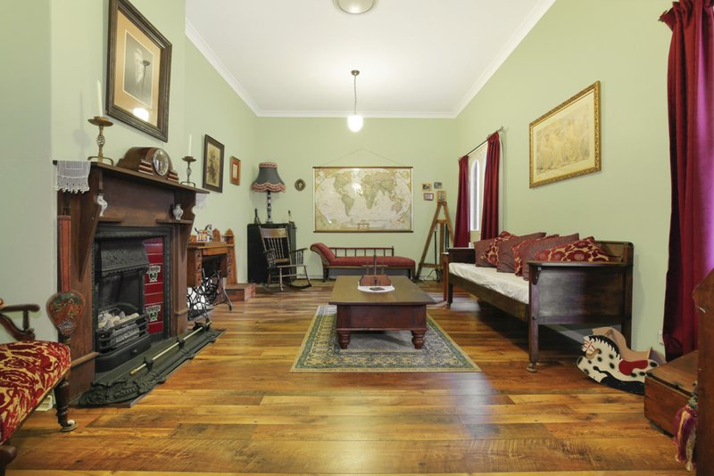 Photo - 1/48 Atchison Street, Wollongong NSW 2500 - Image 3