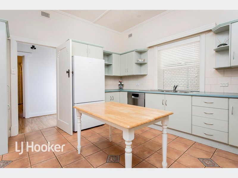 Photo - 1/48 Barker Avenue, Findon SA 5023 - Image 15