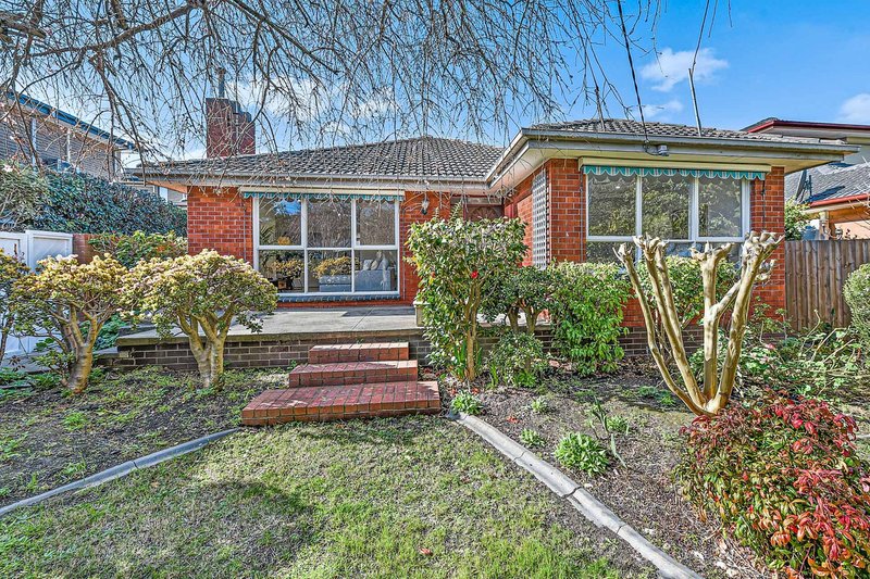 Photo - 1/48 Brandon Park Drive, Wheelers Hill VIC 3150 - Image 2